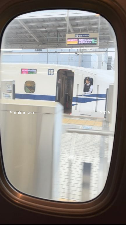 Verso Kyoto in Shinkansen al mattino presto